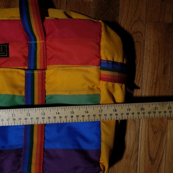 Rainbow Zip Duffle Tote Bag Flaws - Picture 6 of 7